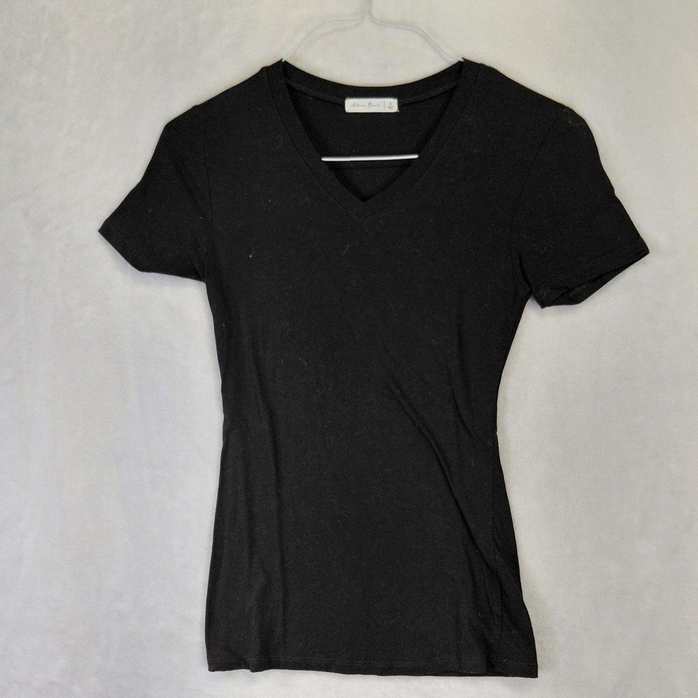 Active Basic Womens V-Neck Short Sleeve T-Shirt Solid Black Slim Fit Small